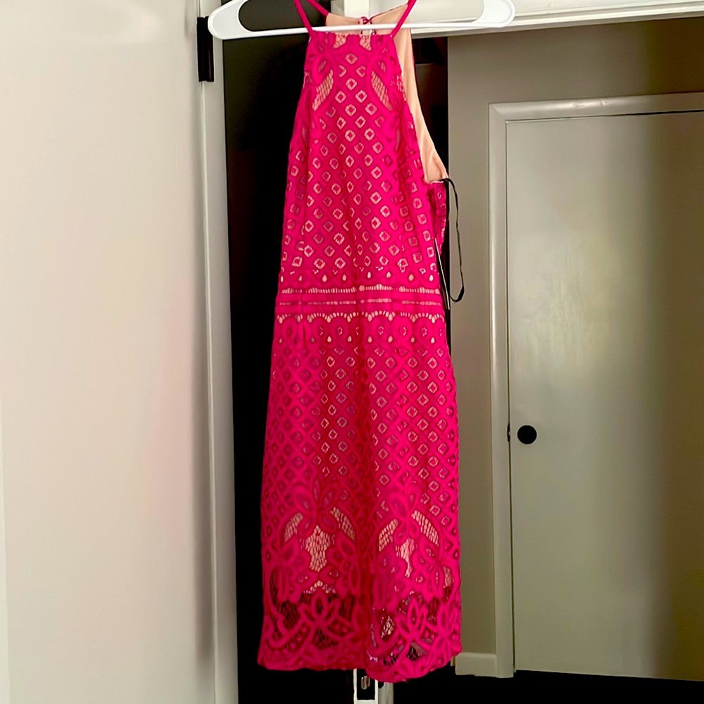 Lulus pink dress! Perfect for a wedding!